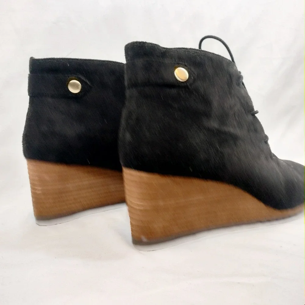 Dr. Scholls Black Wedge Booties; Conquer Lace Up Faux Suede Ankle Boots